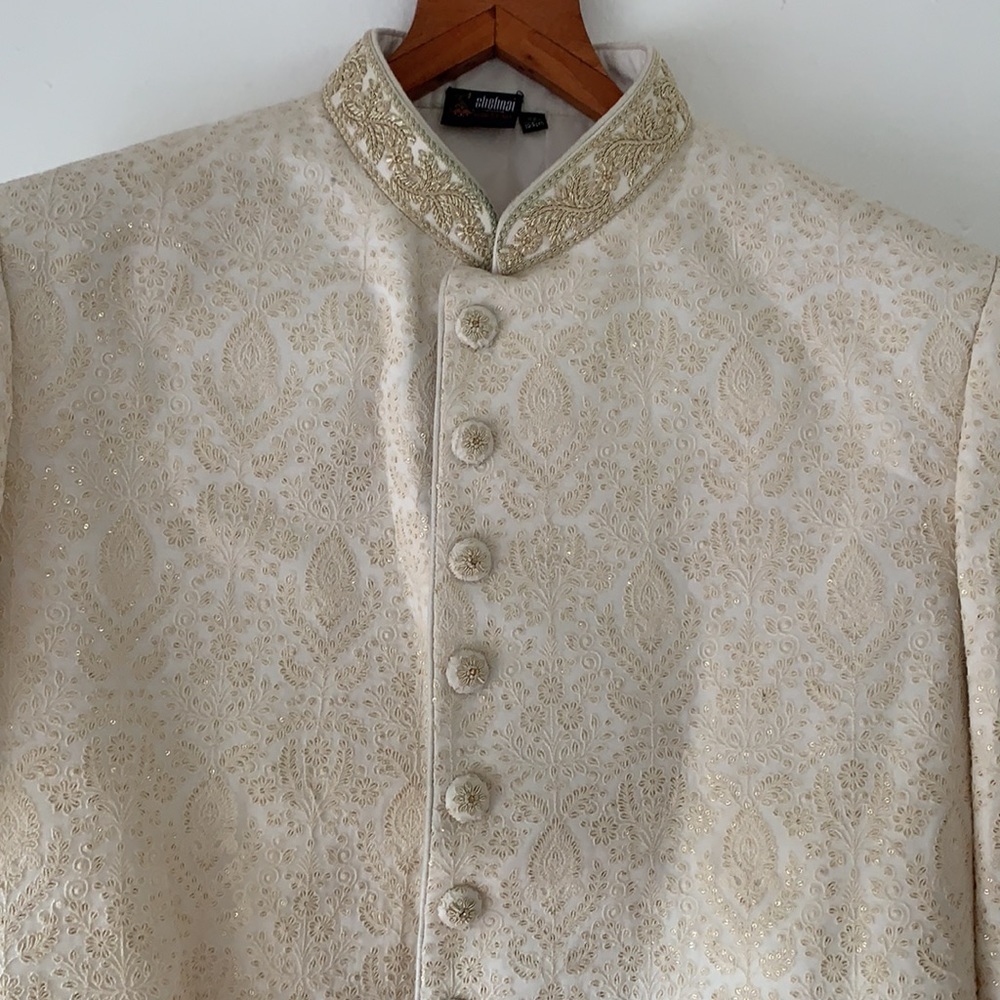 Groom Sherwani - Picture 6 of 12